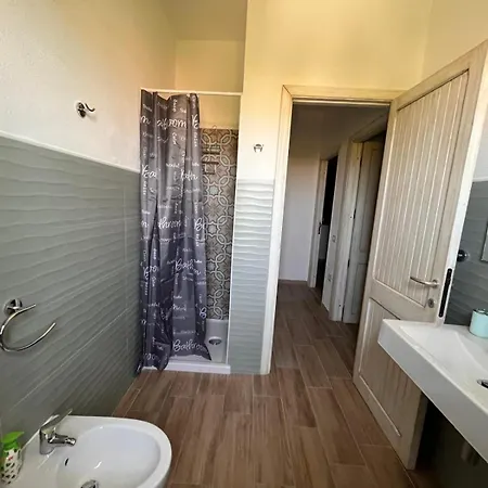 Casa Chiara Porto Columbu * Porto Columbu - Perd'E Sali